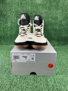New Boy's Adidas Tech Fall 2.0 Wrestling Shoes Style FU8172 Size 5.5